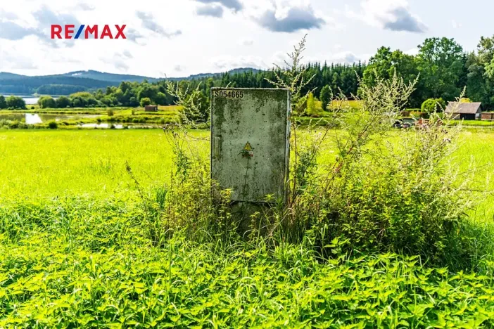 Prodej komerčního pozemku, Nová Pec, 9752 m2