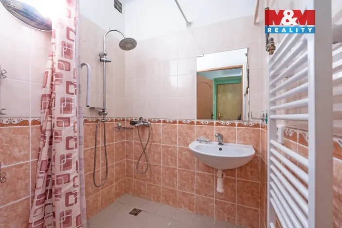 Prodej bytu 2+1, Nedvědice, 63 m2