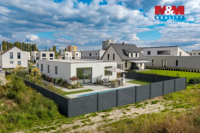 Prodej rodinného domu, Nymburk, 178 m2