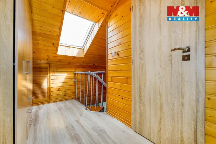 Prodej rodinného domu, Tetín, Mramorová, 253 m2