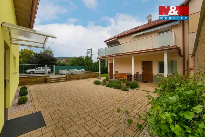 Prodej rodinného domu, Tetín, Mramorová, 253 m2