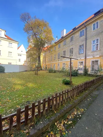 Prodej bytu 2+1, Praha - Staré Město, Náprstkova, 73 m2