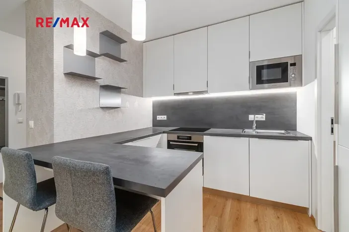 Pronájem bytu 2+kk, Zbůch, Brigádnická, 40 m2