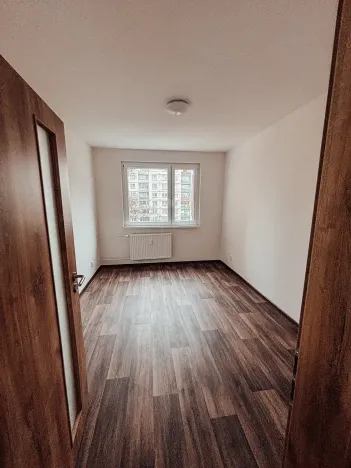 Pronájem bytu 3+1, Liberec, Dobiášova, 74 m2