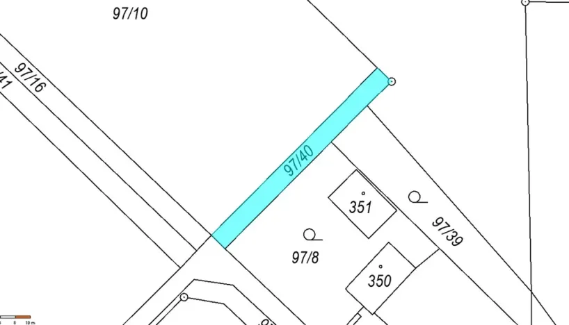 Dražba pozemku, Lešany, 245 m2