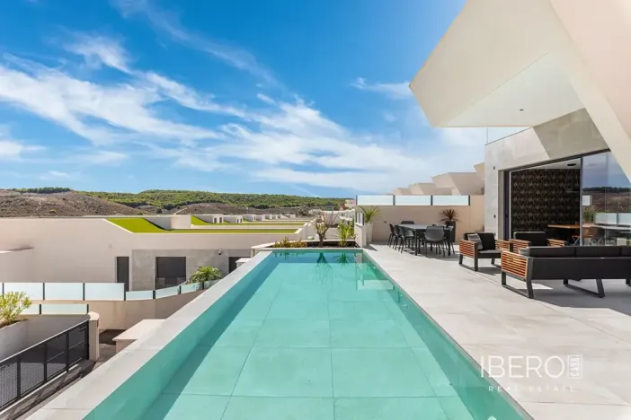 Prodej rodinného domu, Quesada, Španělsko, 333 m2