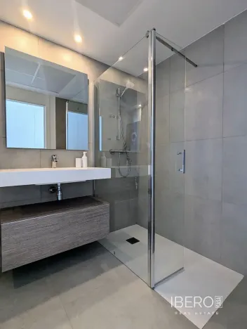 Prodej bytu 4+kk, Villajoyosa, Španělsko, 235 m2