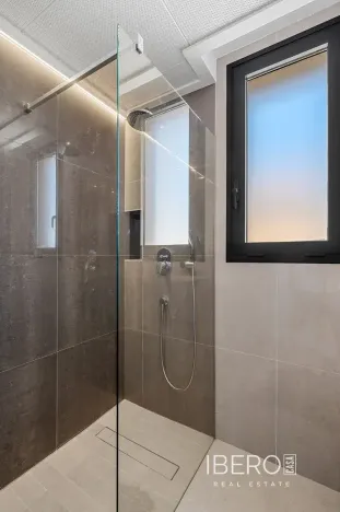 Prodej rodinného domu, Guardamar del Segura, Španělsko, 194 m2