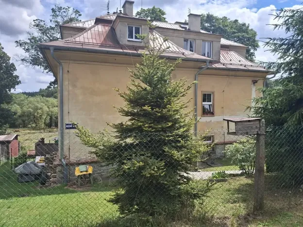 Prodej bytu 2+1, Hranice, Růžové údolí, 58 m2
