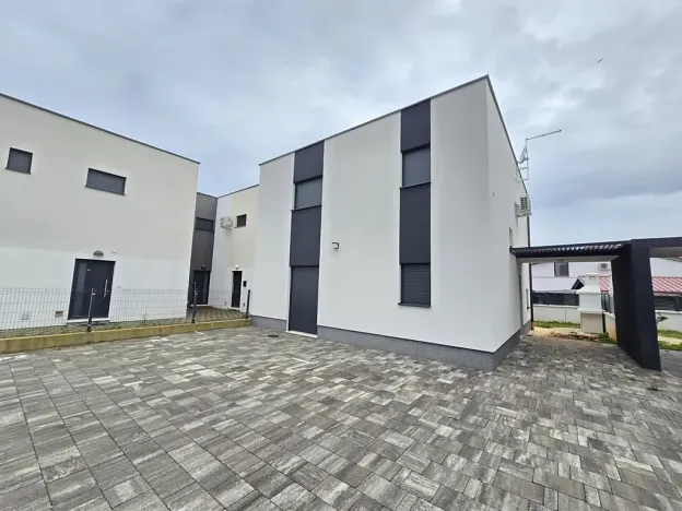 Prodej rodinného domu, Medulin, Chorvatsko, 120 m2