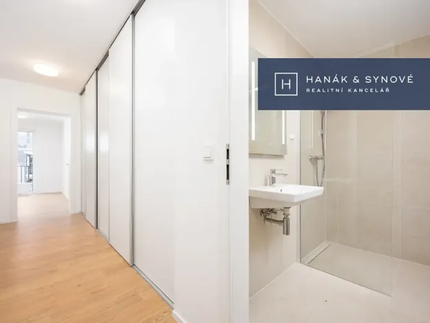 Pronájem bytu 2+kk, Pohořelice, U Kasáren, 54 m2