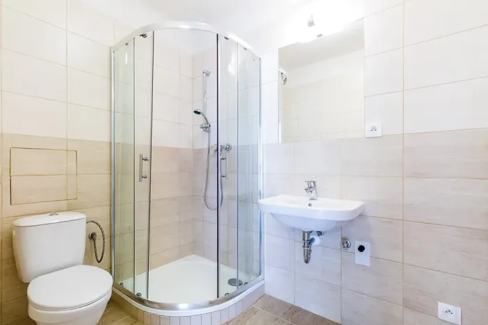 Pronájem bytu 2+1, Praha - Smíchov, Podbělohorská, 41 m2