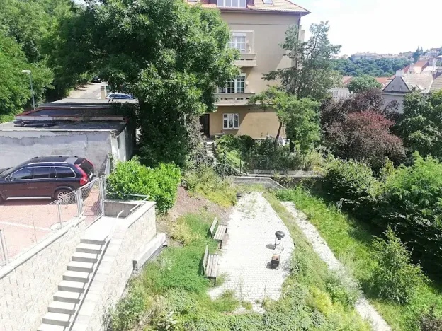 Pronájem bytu 2+1, Praha - Smíchov, Podbělohorská, 41 m2