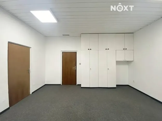 Pronájem kanceláře, Praha - Nové Město, Na Moráni, 44 m2