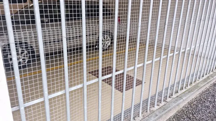 Pronájem garážového stání, Liberec, Hedvábná, 16 m2