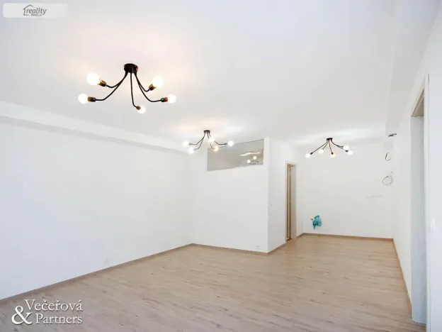 Pronájem rodinného domu, Praha - Břevnov, Oddělená, 250 m2