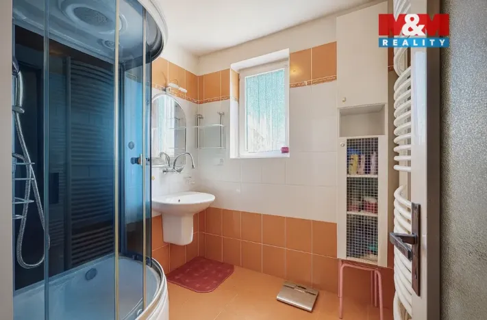 Prodej rodinného domu, Třinec - Kanada, Sadová, 220 m2