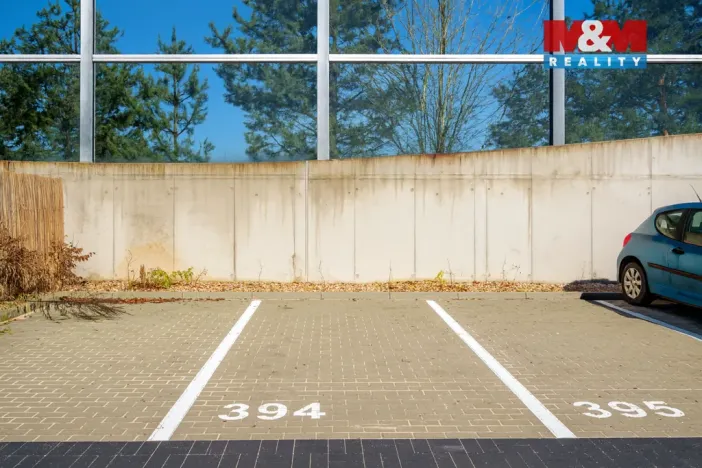 Prodej bytu 1+kk, Hradec Králové - Nový Hradec Králové, Antonína Petrofa, 32 m2