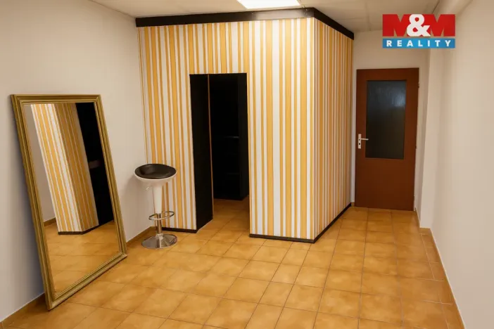 Pronájem obchodního prostoru, Kladno, J. Hory, 20 m2