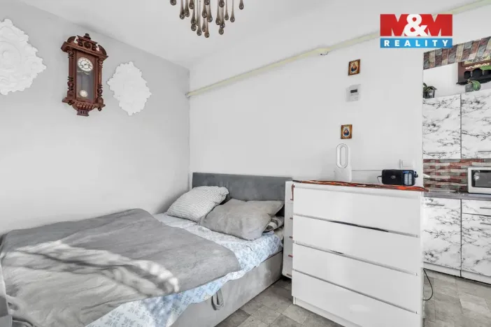 Prodej rodinného domu, Staré Jesenčany, 110 m2