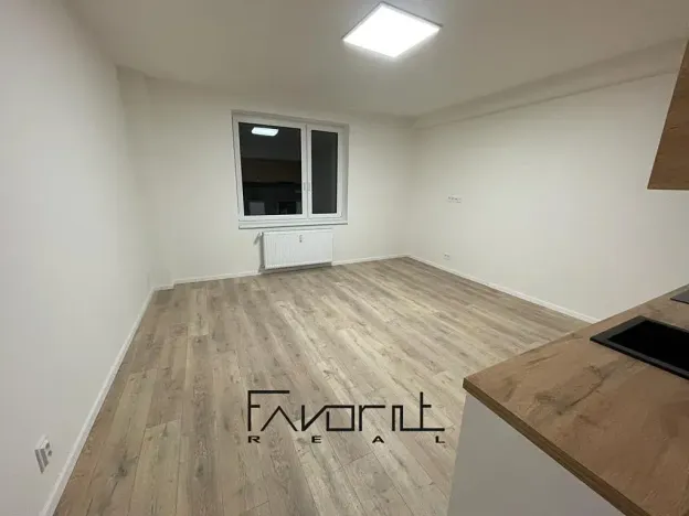 Pronájem bytu 2+kk, Ostrava, 28. října, 40 m2