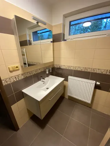 Prodej ubytování, Benecko, 635 m2