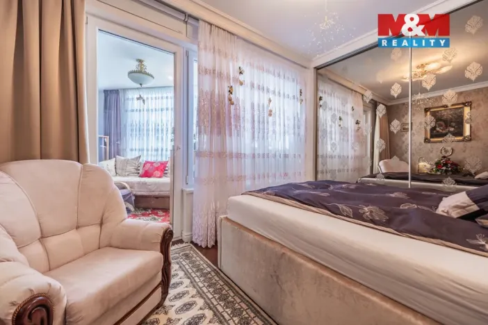 Prodej bytu 3+kk, Praha - Horní Měcholupy, Mantovská, 90 m2