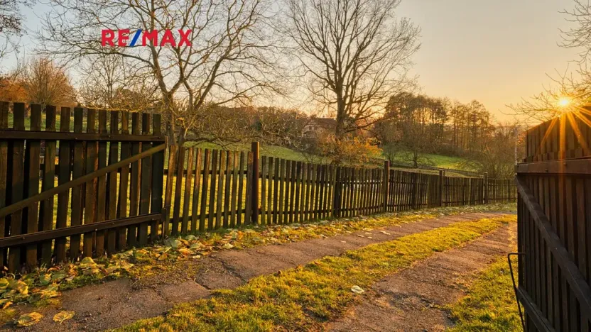 Prodej rodinného domu, Provodín, 290 m2