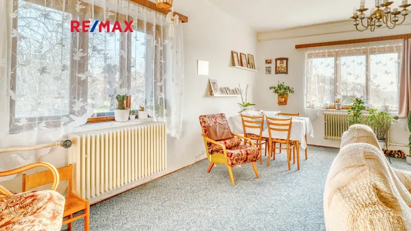 Prodej rodinného domu, Provodín, 290 m2