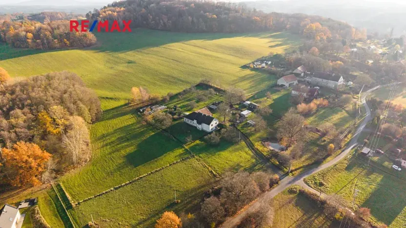 Prodej rodinného domu, Provodín, 290 m2