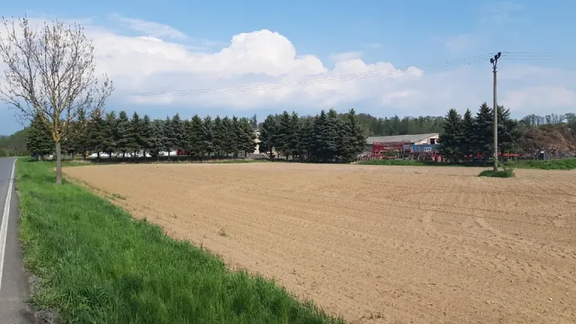 Prodej komerčního pozemku, Police, 3083 m2