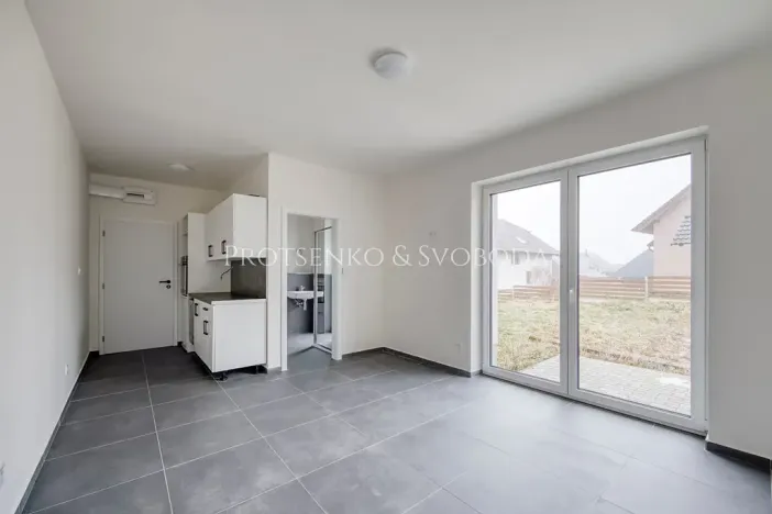 Prodej apartmánu, Frymburk, 218 m2