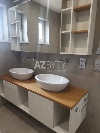 Pronájem bytu 3+1, Praha - Vršovice, Vršovická, 120 m2