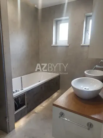 Pronájem bytu 3+1, Praha - Vršovice, Vršovická, 120 m2