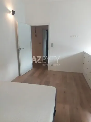 Pronájem bytu 3+1, Praha - Vršovice, Vršovická, 120 m2