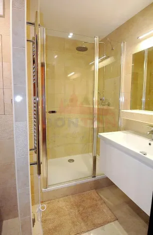 Pronájem bytu 2+kk, Praha - Háje, Janouchova, 43 m2