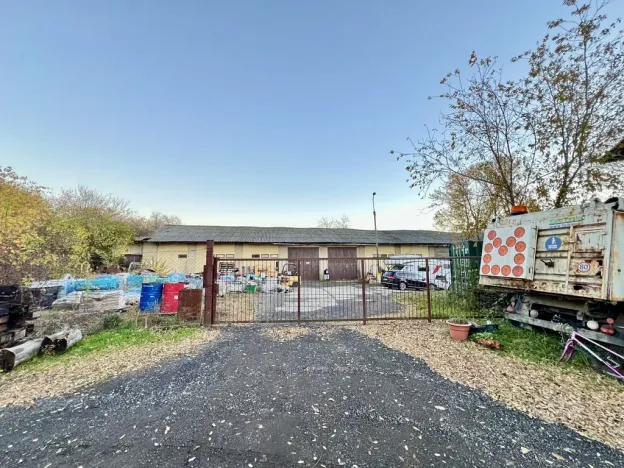 Pronájem skladu, Křenice, Hlavní, 250 m2