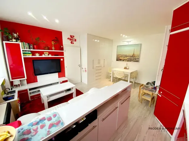 Pronájem bytu 2+kk, Praha - Krč, Humpolecká, 40 m2