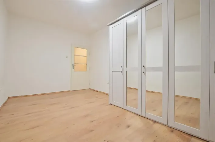 Pronájem bytu 2+kk, Kolín, Husova, 56 m2