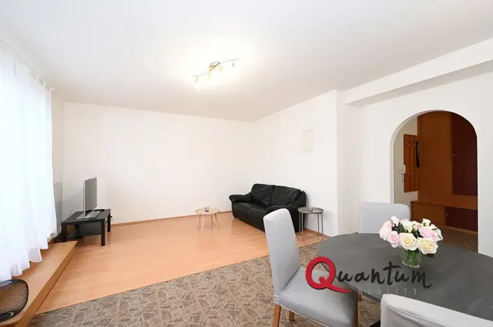 Pronájem bytu 2+kk, Praha - Zbraslav, Jaromíra Vejvody, 75 m2