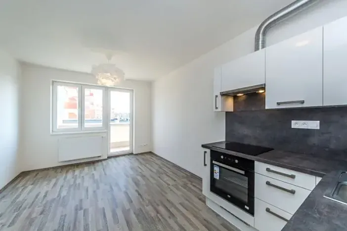 Pronájem bytu 2+kk, Praha - Kyje, Federova, 39 m2