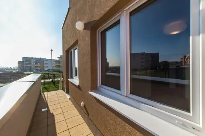 Pronájem bytu 2+kk, Praha - Kyje, Federova, 39 m2