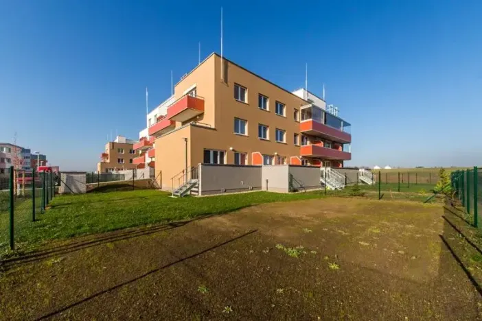 Pronájem bytu 2+kk, Praha - Kyje, Federova, 39 m2