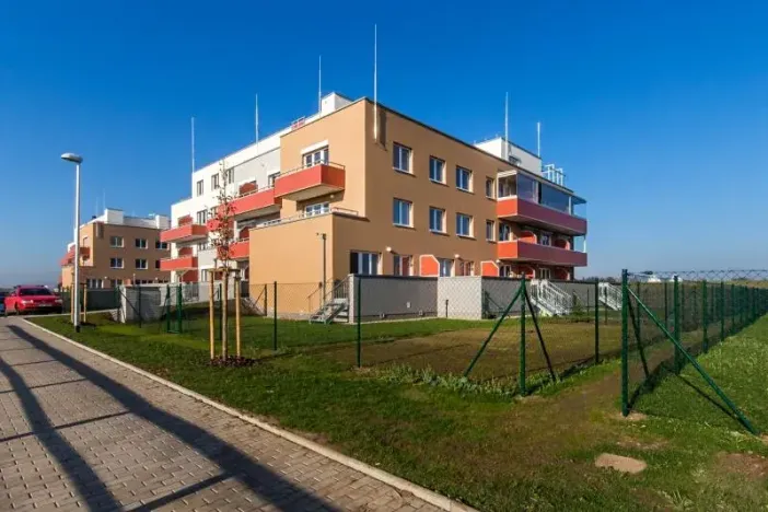 Pronájem bytu 2+kk, Praha - Kyje, Federova, 39 m2