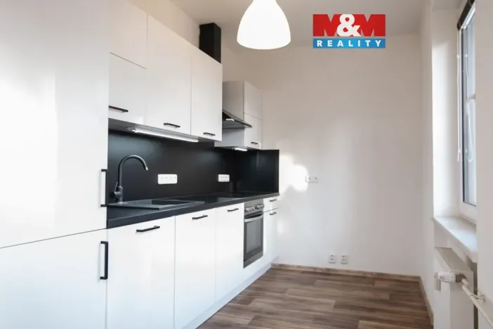 Prodej bytu 2+1, Ostrava - Poruba, Panelová, 51 m2