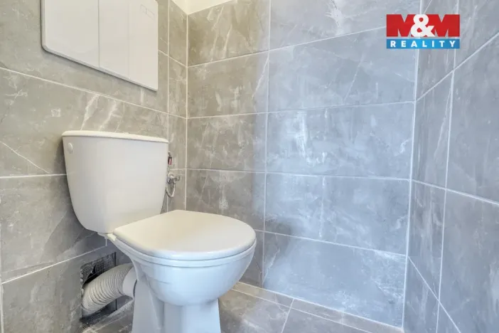 Prodej bytu 3+1, Mariánské Lázně - Úšovice, Hroznatova, 64 m2