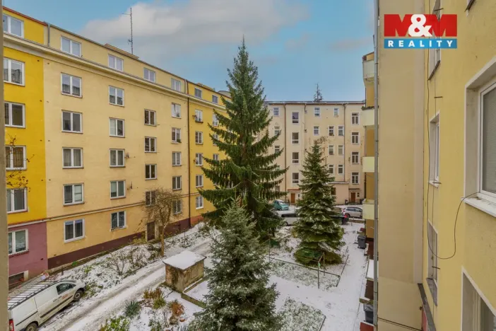 Prodej bytu 2+1, Karlovy Vary, K. Čapka, 55 m2