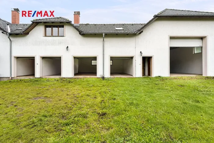 Prodej komerční nemovitosti, Horní Libchava, 555 m2