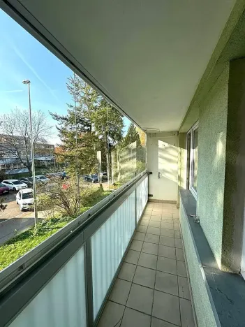 Pronájem bytu 2+kk, Praha - Prosek, Vysočanská, 46 m2