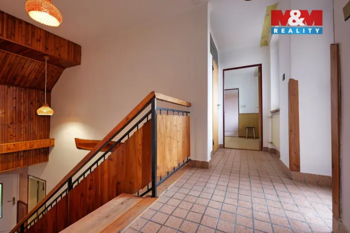 Prodej rodinného domu, Dzbel, 195 m2